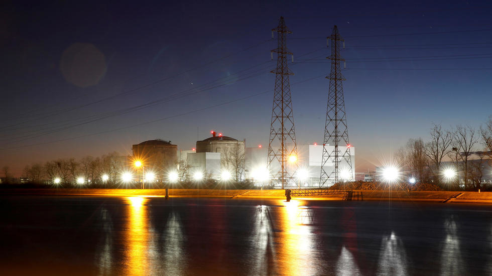 2020-02-20T200522Z_319359798_RC2K4F9V5V6I_RTRMADP_3_EDF-NUCLEARPOWER-FESSENHEIM.jpeg